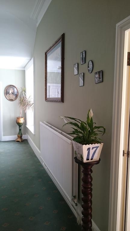 17 Wilmington Square 3*
